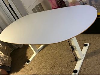 White oval Loctek ET114E table 6’1”