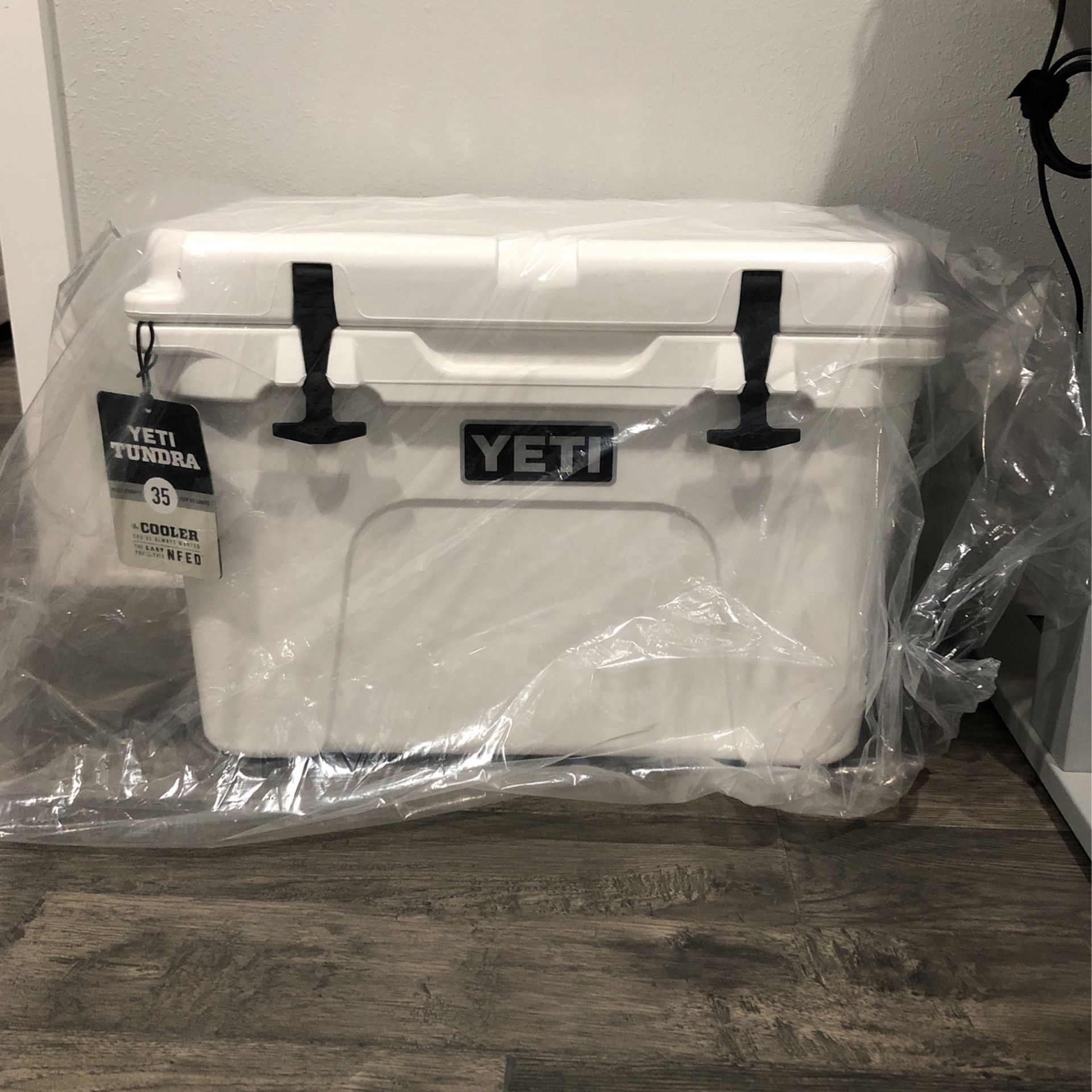 Yeti Tundra 35 Cooler