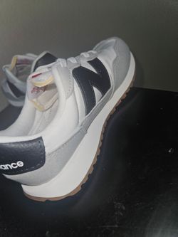 New and gently used 1.5 boys shoes