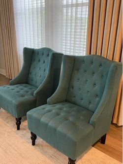 Accent chairs