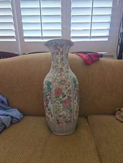 Antique pair of porcelain vases