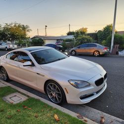2014 BMW 650I SERIE 6.  SUPER TWIN TURBO. 