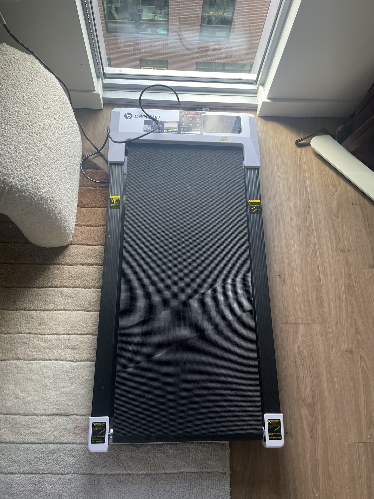 DeerRun Walking Pad (White)