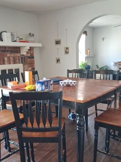 Bar table