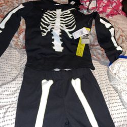 New Pajamas Unisex Size 14