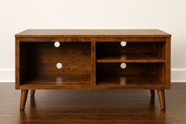 🪵 Modern TV Stand / Media Console