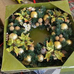 2 Large Christmas Wreaths Green And Gold