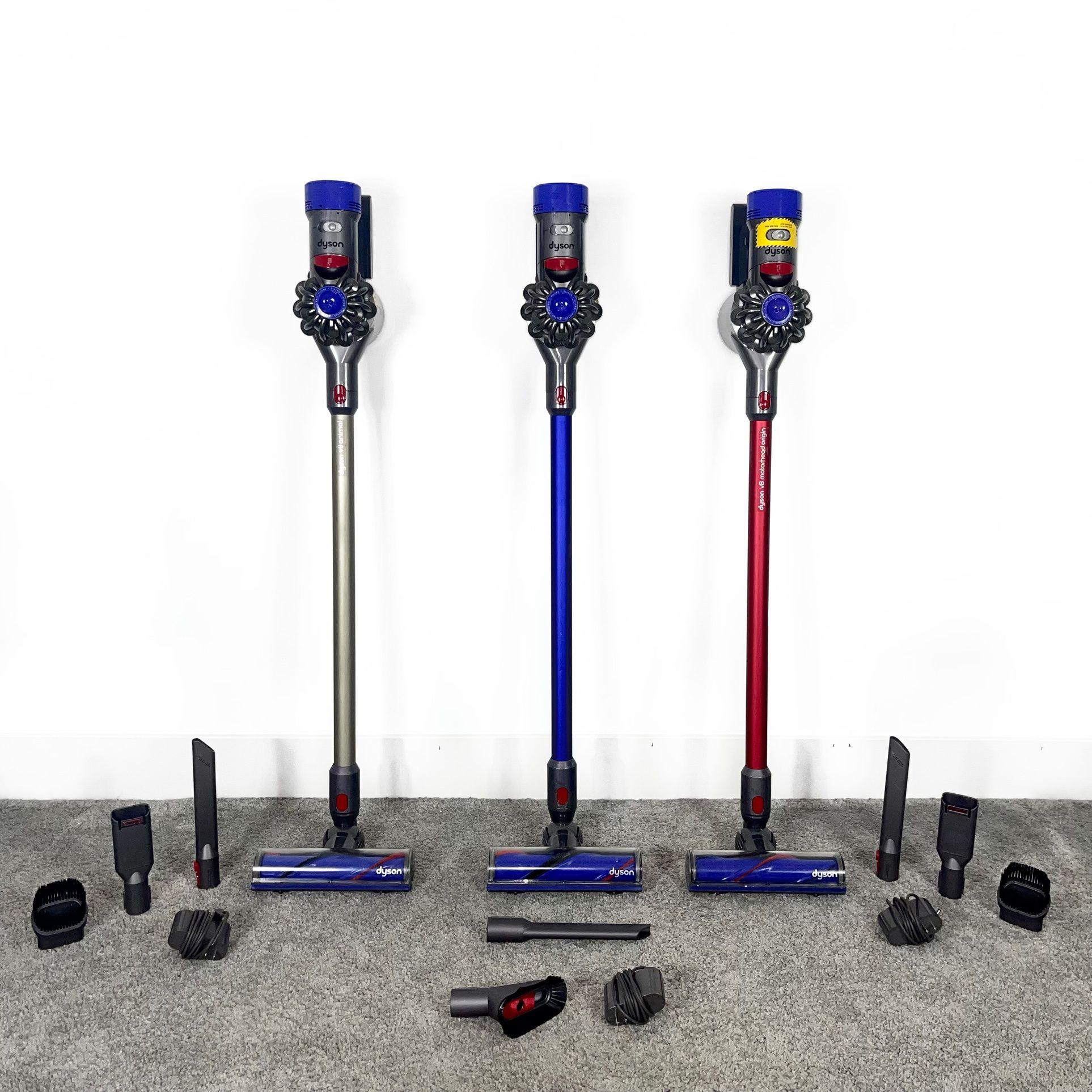 Dyson V8 Animal + Cordless Vacuum Cleaner w/ Accessories - FULLY REFURBISHED - 30 Day Battery WARRANTY
