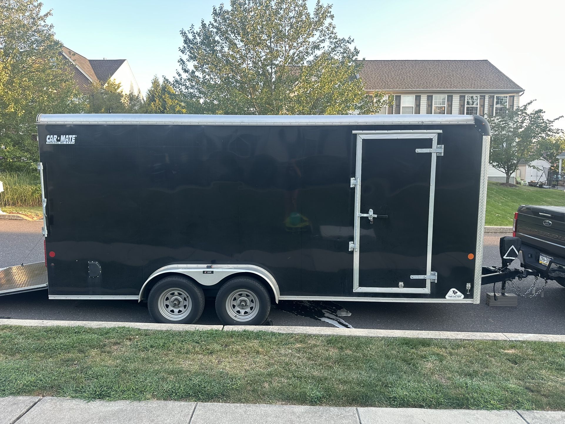 18 Ft Carmate Enclosed Trailer