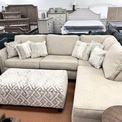 New Sectional 🔥🔥 HOT !!