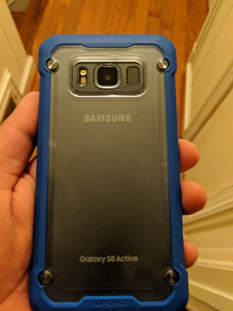 Samsung Galaxy s8 active 64gb