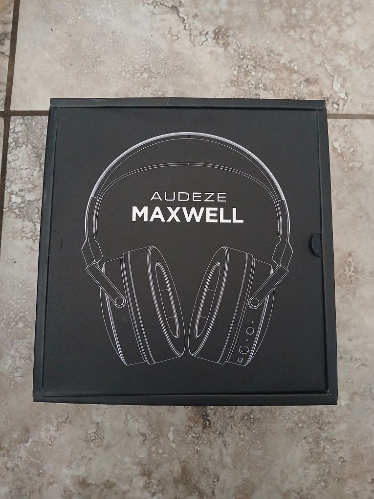 Audeze Maxwell  Wireless  