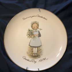 Vintage Holly Hobby Plate