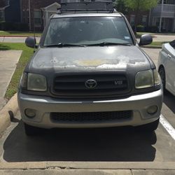 2003 Toyota Sequoia