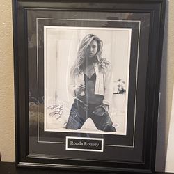 Authentic Rhonda Rousey Autograph Picture