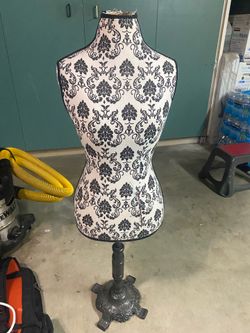 Female Mannequin  Torso