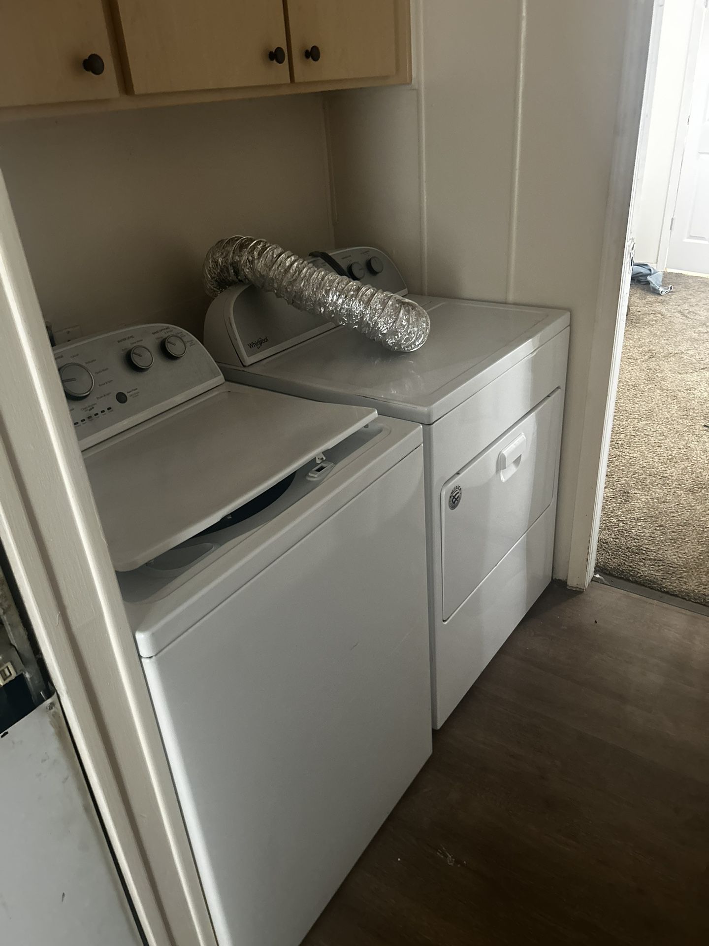 Washer & Dryer Very Good Condition