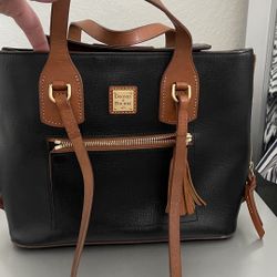 Dooney & Bourke