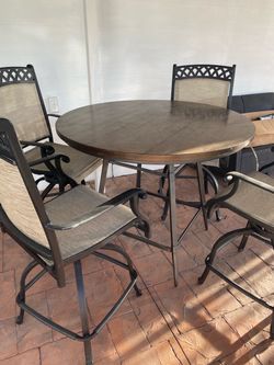 Table with chairs