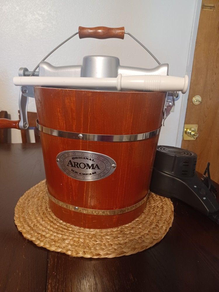 Original AROMA Ice Maker