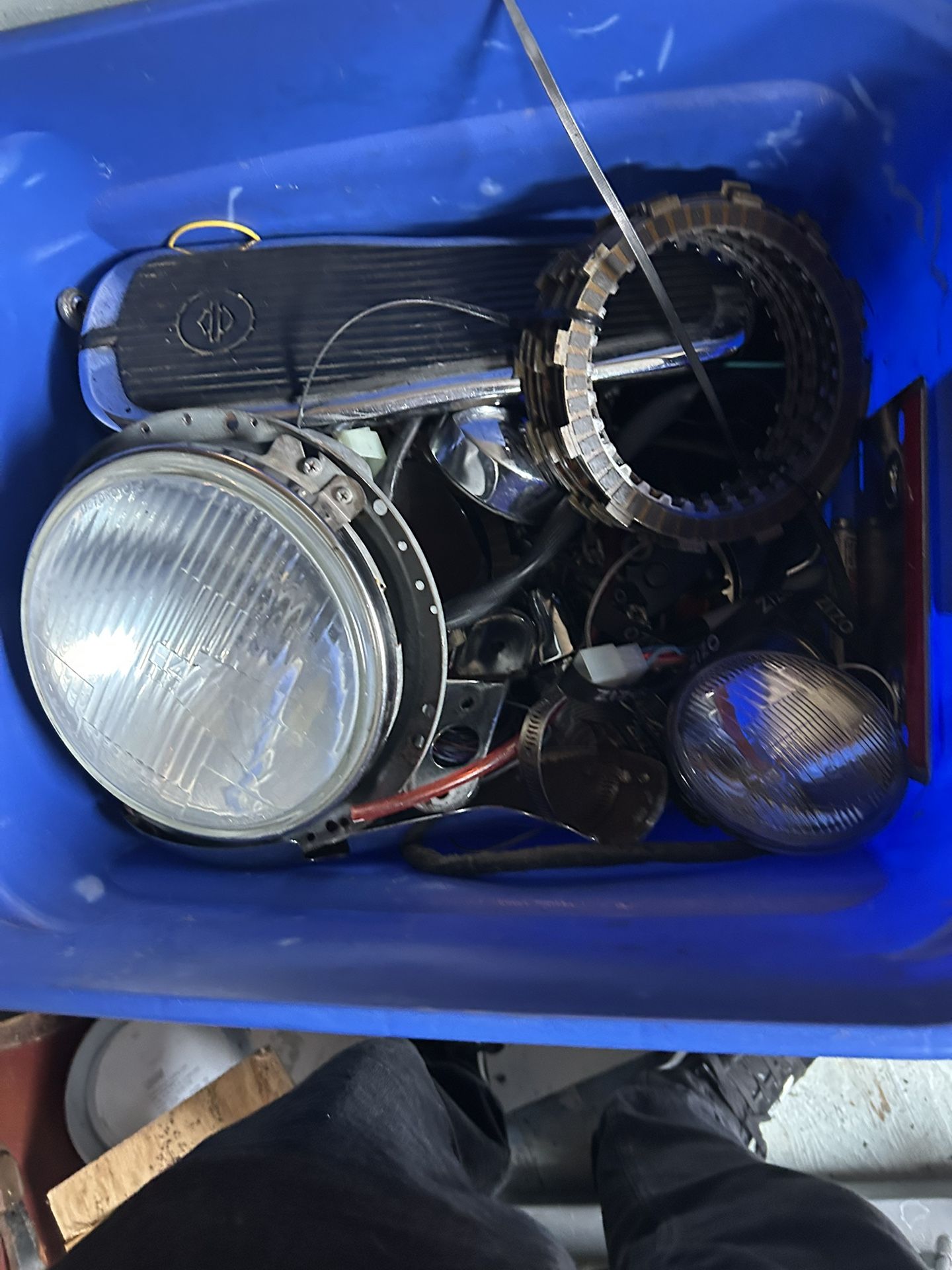 Miscellaneous Harley Parts 2000 Road King 