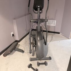 Horizon Fitness Elliptical Trainer – Great Condition – Smooth, Quiet, Full-Body Workout