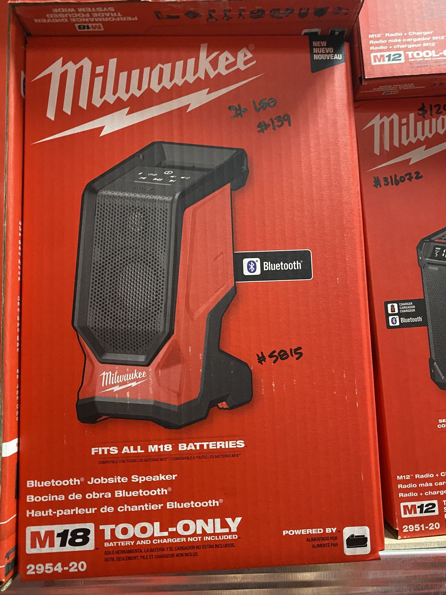 Milwaukee M18 18V Lithium-Ion Cordless Wireless Bluetooth Jobsite Speaker (Tool-Only)