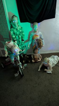 Halloween creepy mannequin kids