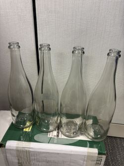 Box Of 4 Wine Bottles - New