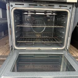 Oven