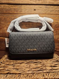 NEW Authentic Michael Kors  Crossbody Purse