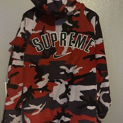 Supreme, Yeezy, SW 97's, TNF, and more for Sale in Azusa, CA - OfferUp