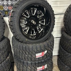 22x12 Cali Wheel And Tire Package 