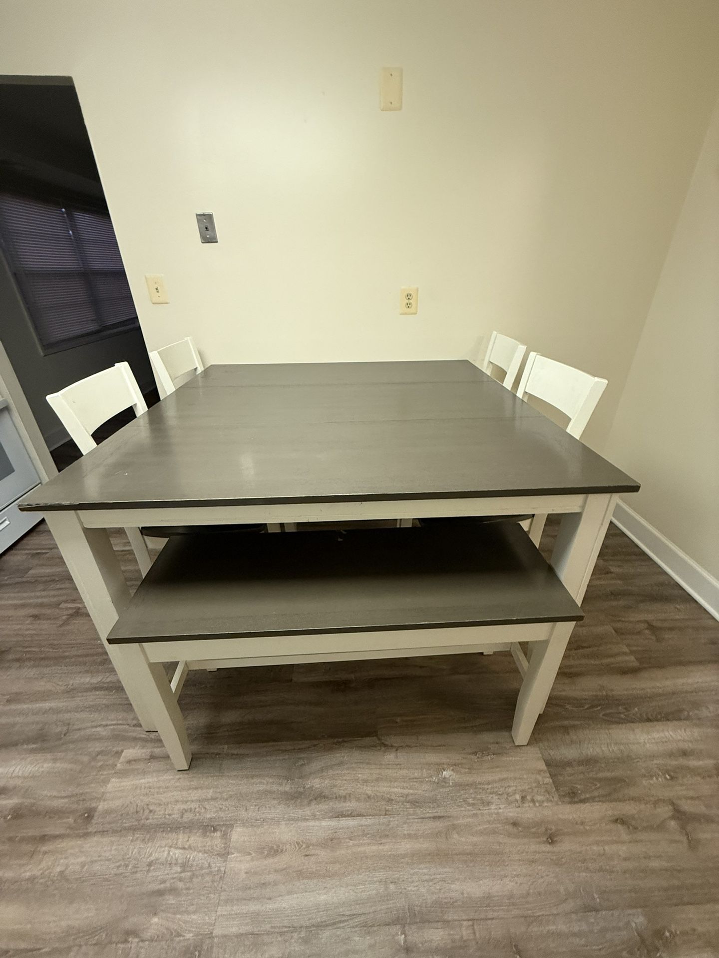 π©π½βπ³ KITCHEN TABLE COUNTER HEIGHT $450