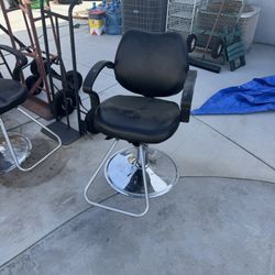 Barber/salon Chairs (2)