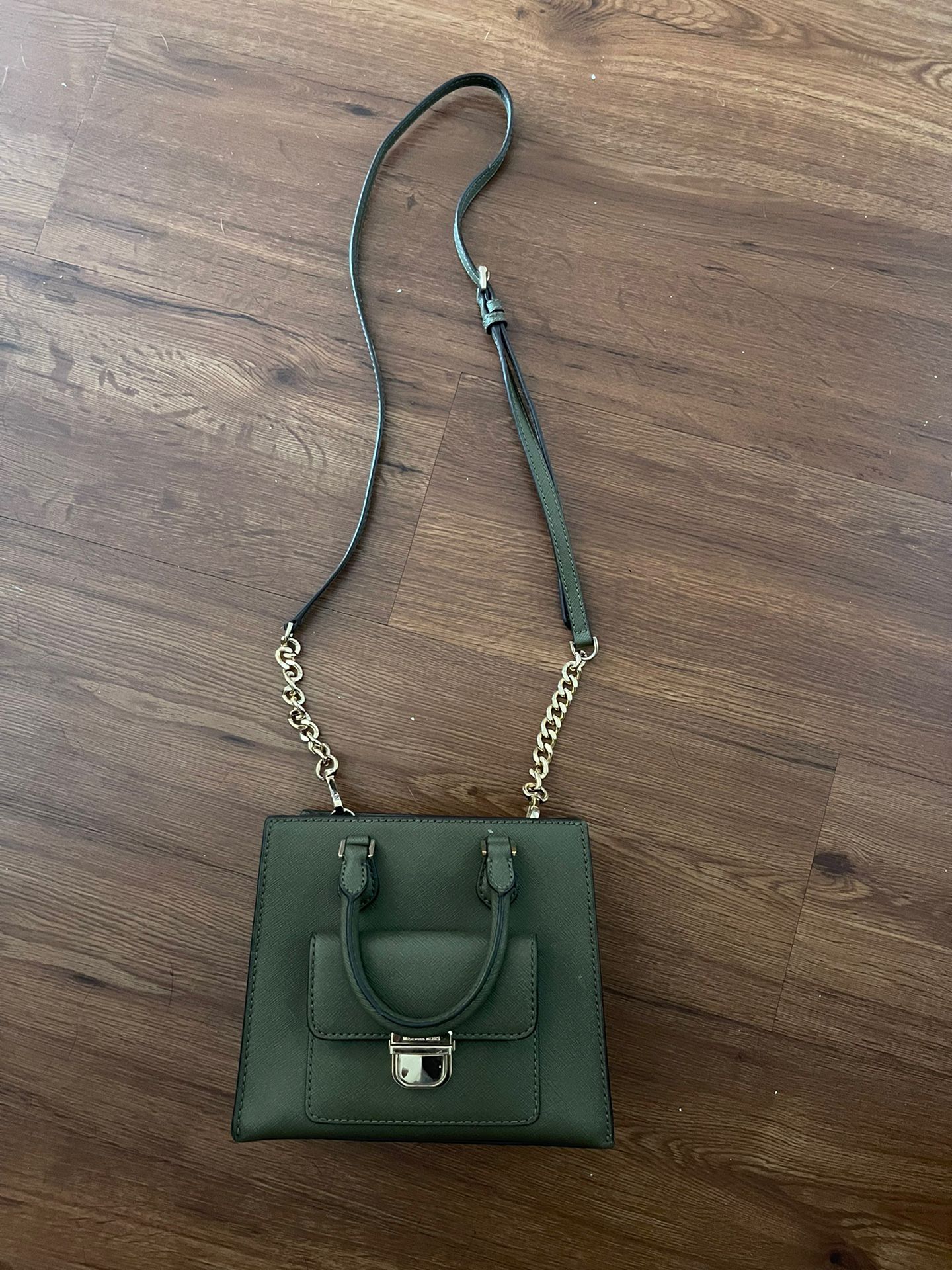 Michael Kors Satchel / Crossbody