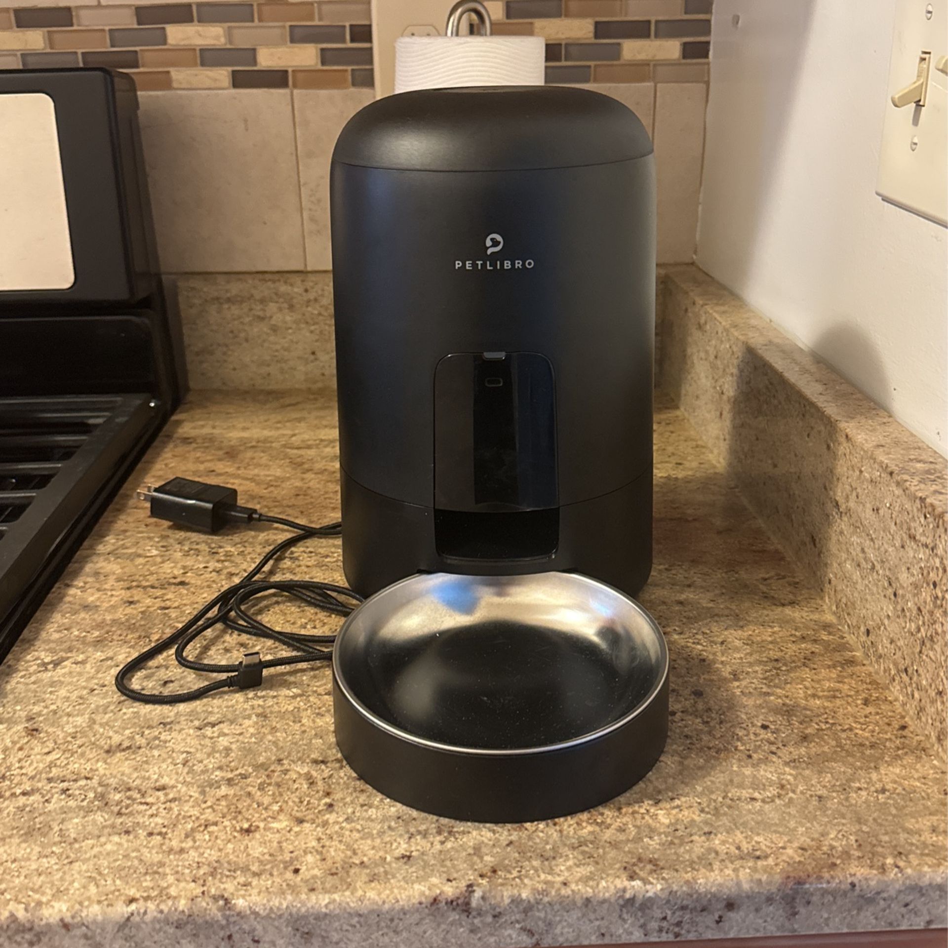 Automatic Pet Feeder