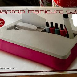 Laptop manicure Salon