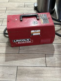 LINCOLN Invertec V275-S Stick Welder