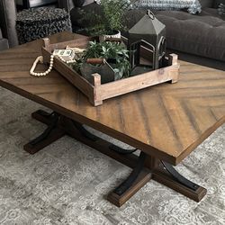 Magnolia Home 3 Piece coffee & 2 End Table Set 