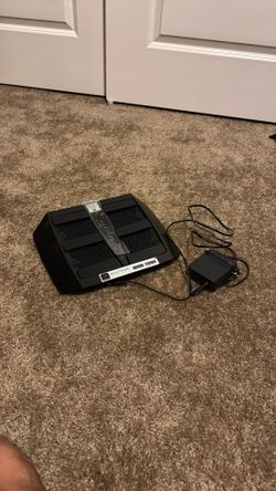 NETGEAR Nighthawk X6 Smart Wi-Fi Router (R8000) - AC3200