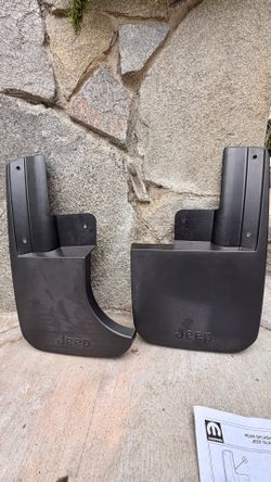 OEM Mopar Rear Splash Guards / Mud Flaps – Jeep Gladiator