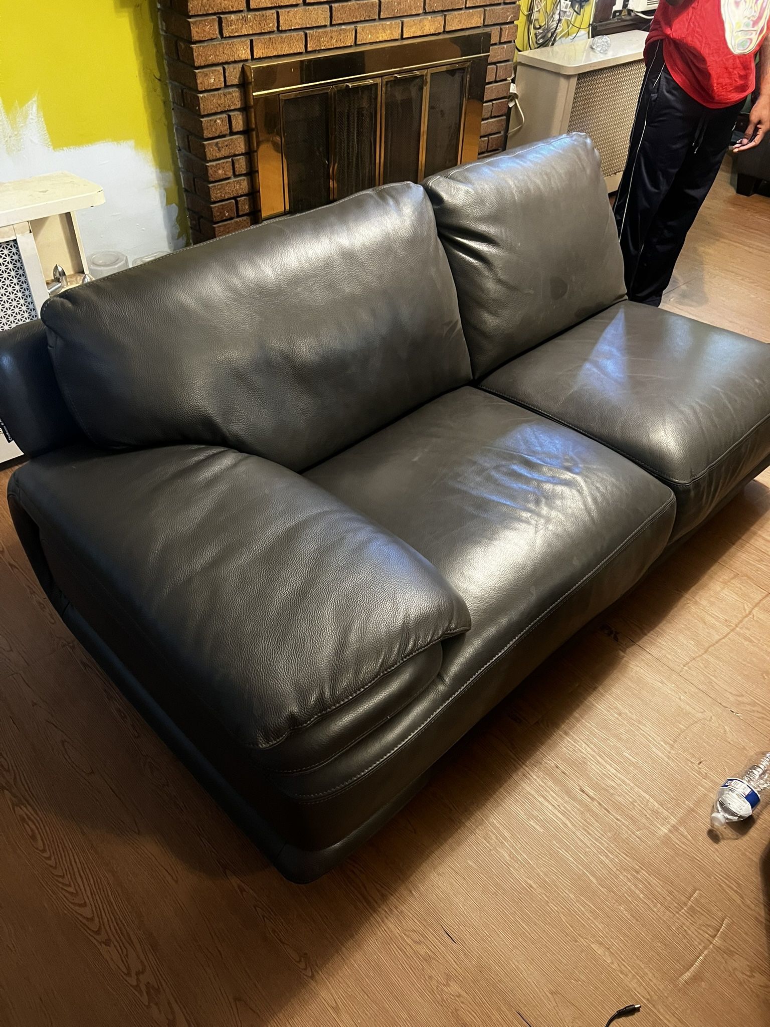 Leather Sofa 