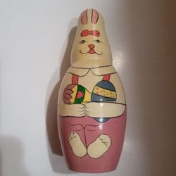 1993 Dakin Wooden Nesting Easter Bunny Rabbits And Egg