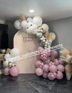 Boho Baby Shower Balloon Backdrop