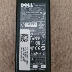 Dell ac/dc adapter Laptop charger XK 850