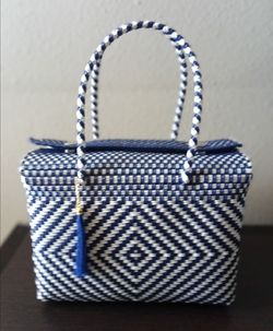 HAND-WOVEN ARTISAN TOTE