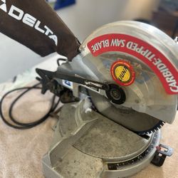 Compound Miter Saw (10”)
