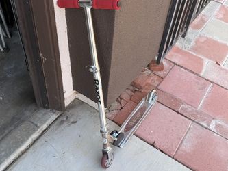 Razor scooter