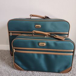 Vintage Jaguar Luggage Set